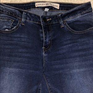 Ankle Cut Jeans